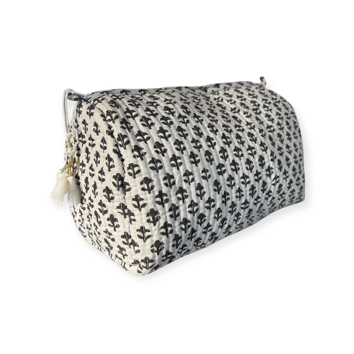 (NLM130) Make Up Bag Black and White Buti