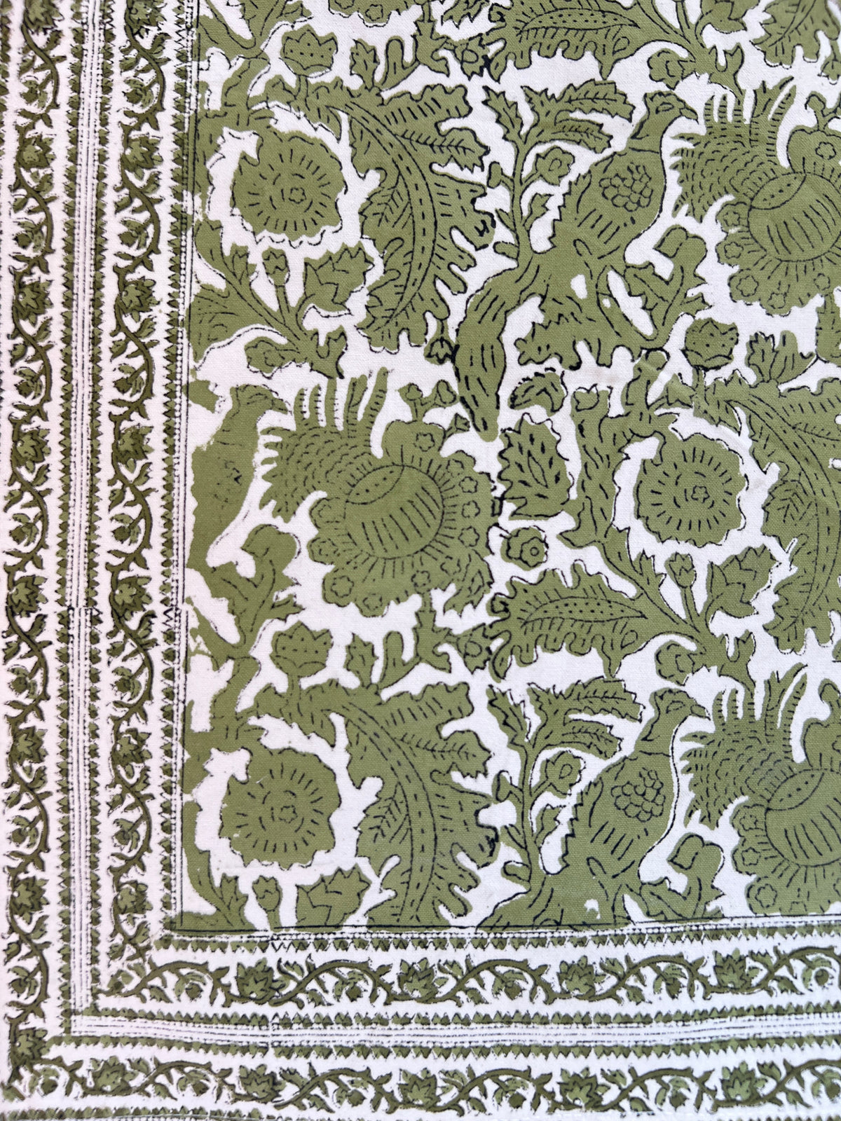 Mosswood Vine Green Table Linens