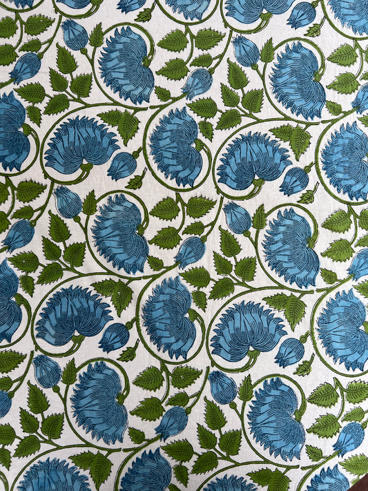 Outdoor Table Linens with Umbrella Hole - Lilly White + Blue