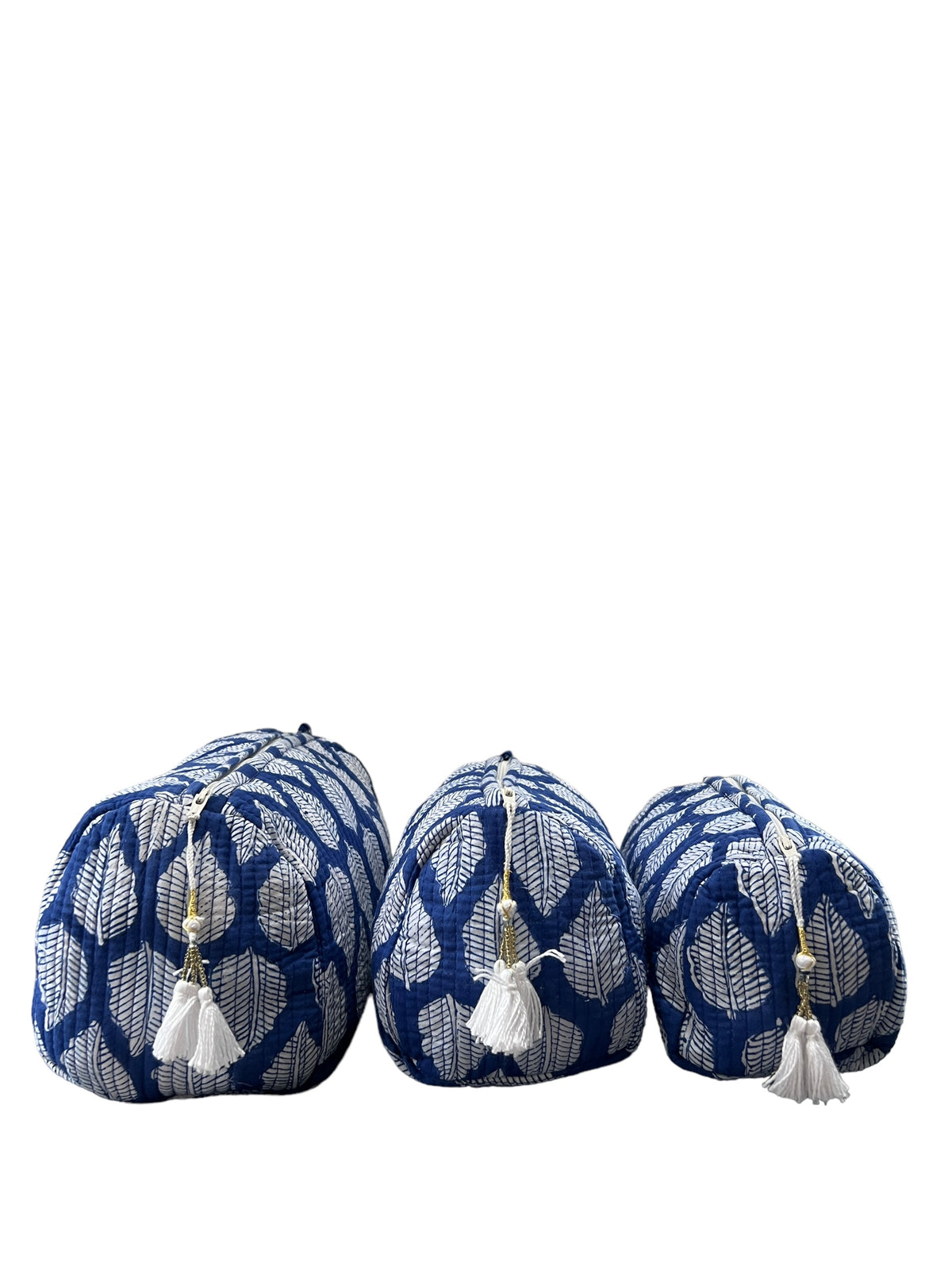 (M103) Make Up Bag Blue Leaf
