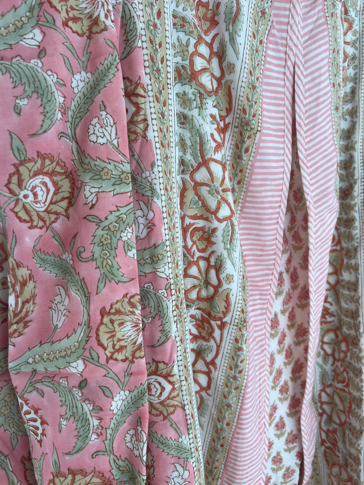 July Reversible Quilted Robe in Pink