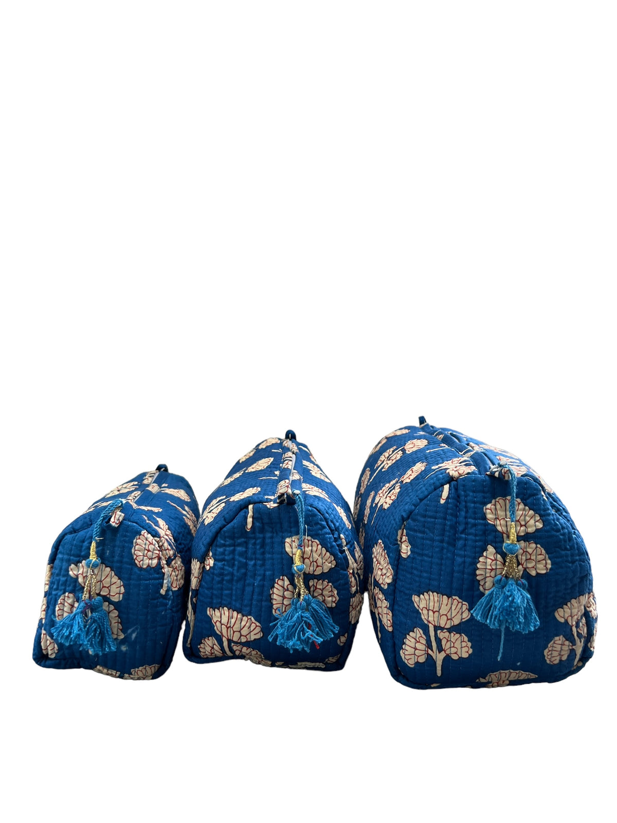 (M102) Make Up Bag Blue Red Outline Flower