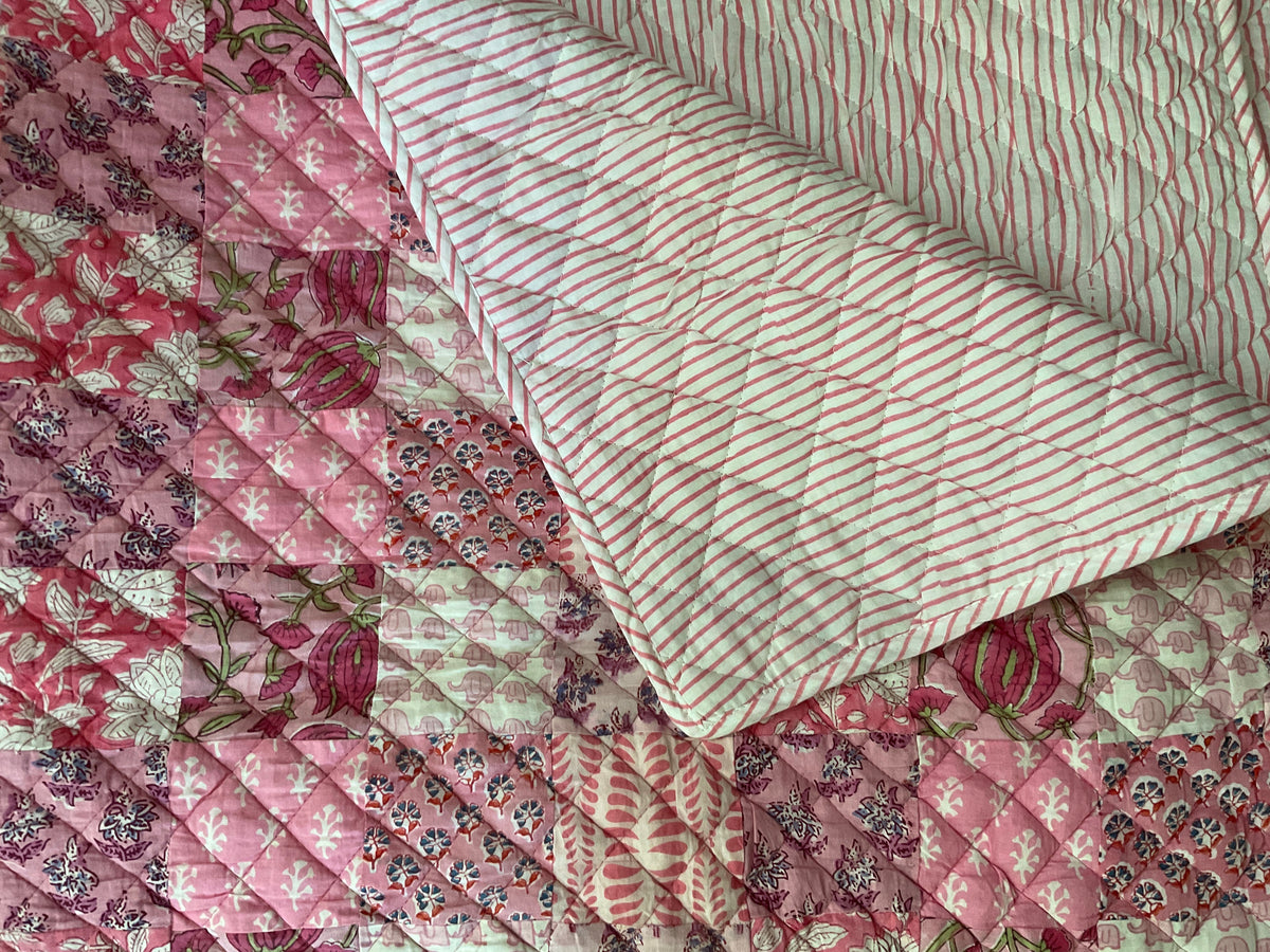 Patchwork Quilt - Pink