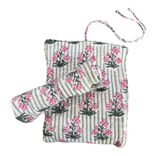 Green Stripe Jewelry Roll