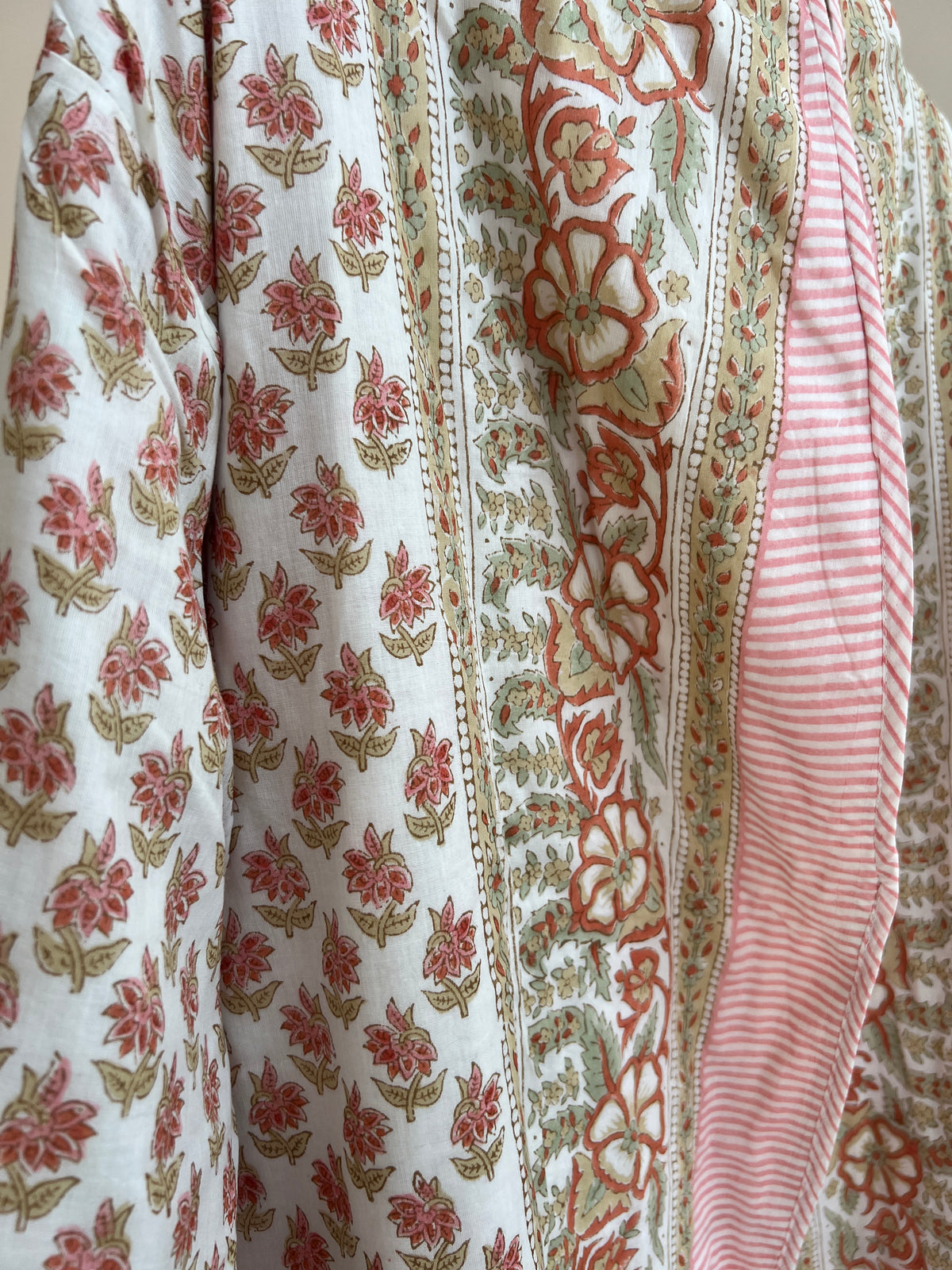 July Reversible Quilted Robe in Pink