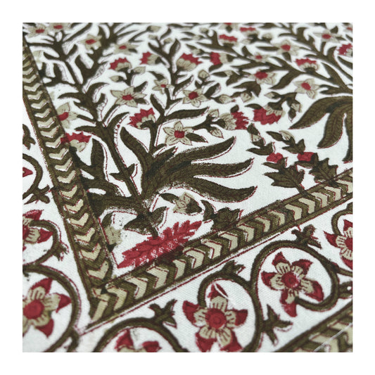 Holly Green Runner (4 SIZES)
