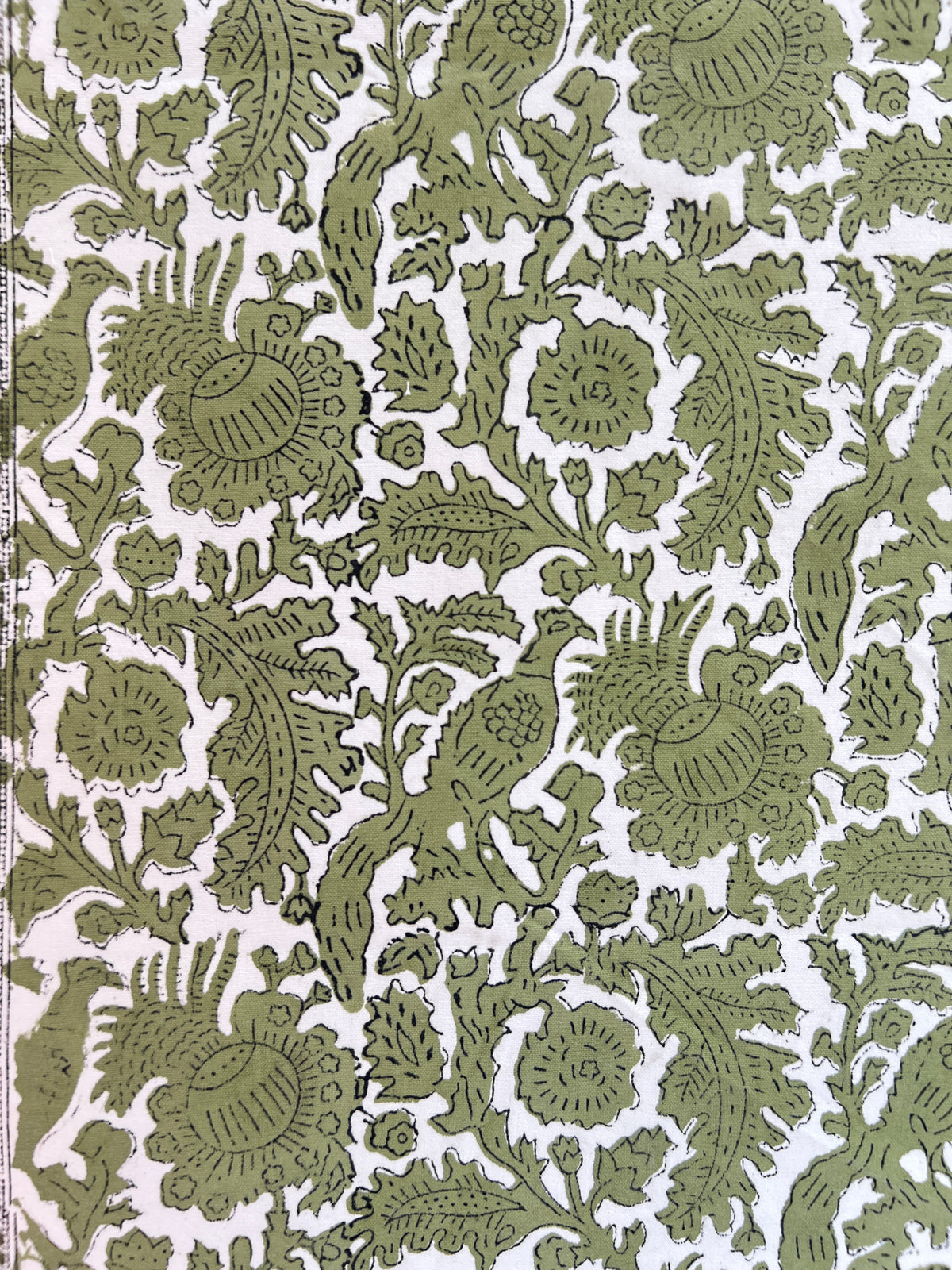 Mosswood Vine Green Table Runner (4 Sizes)