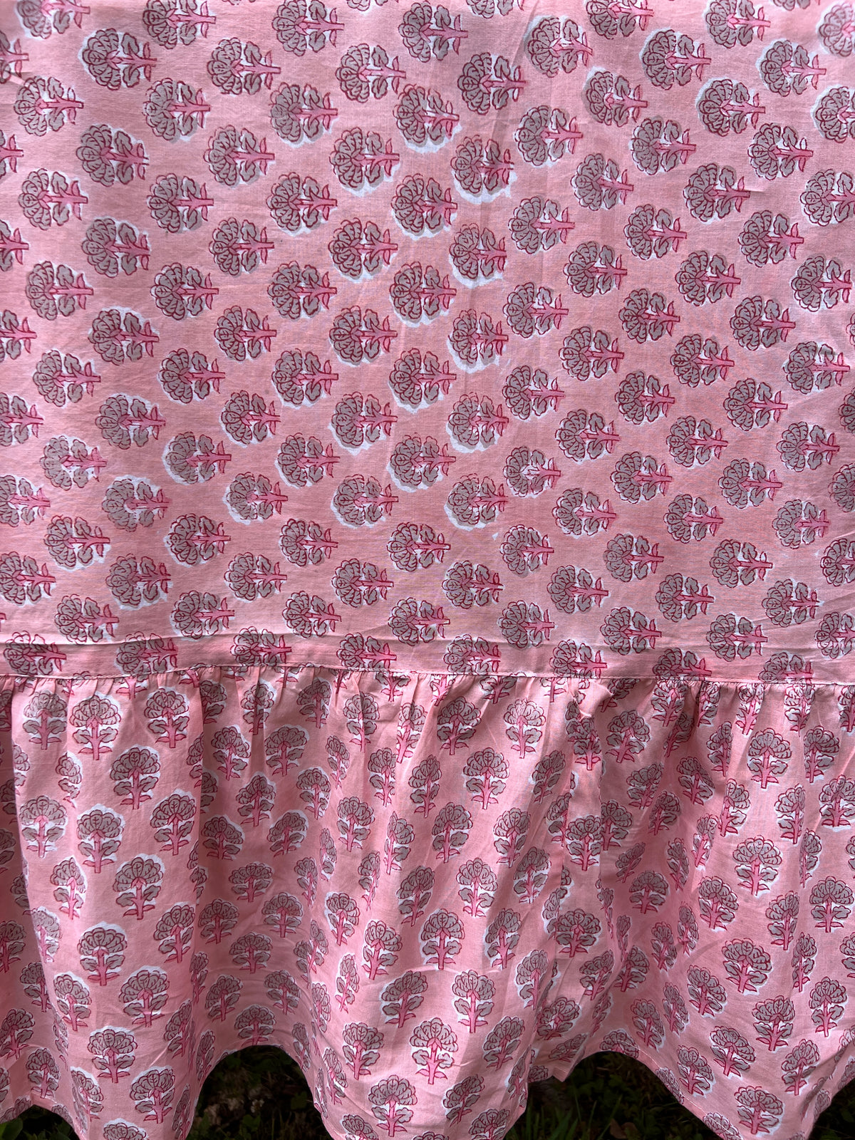 Pink Buti Ruffle Table Linens