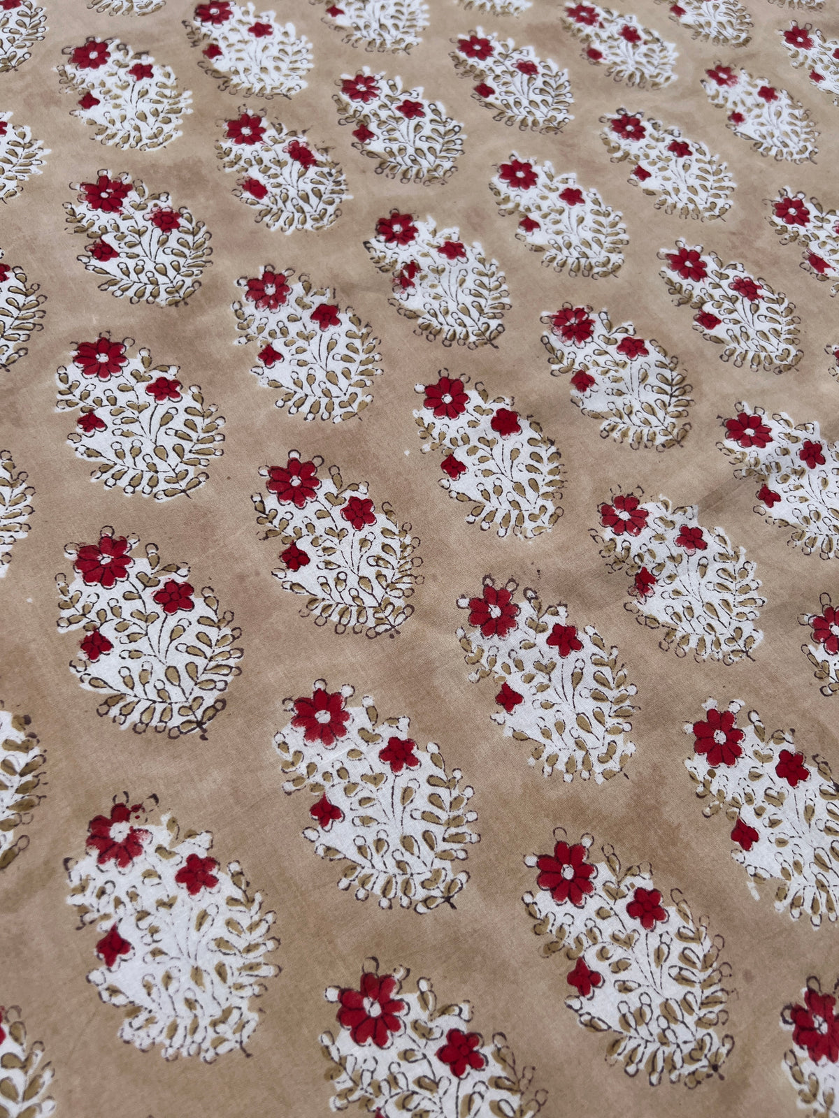 Tan + Red Buta Ruffle Table Linens