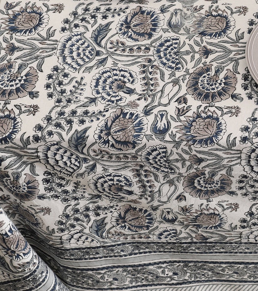 Brussels Table Linens (AL1334)