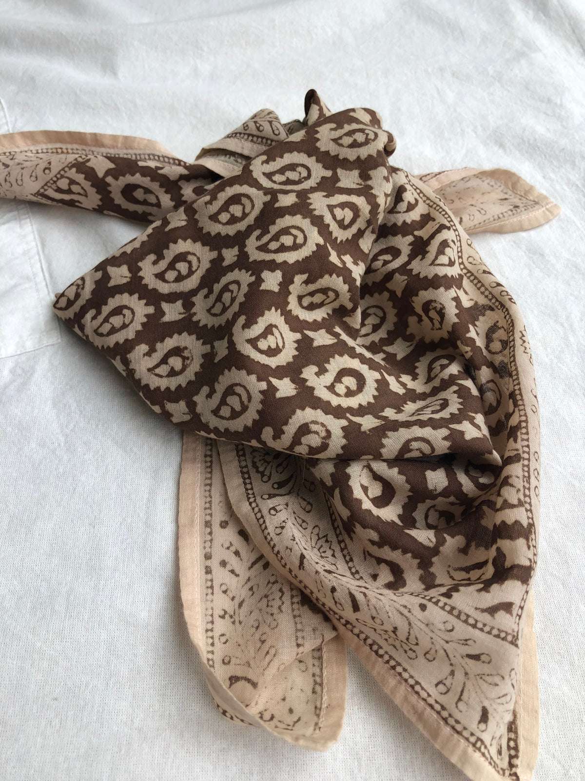 PAISLEY BANDANA - COFFEE