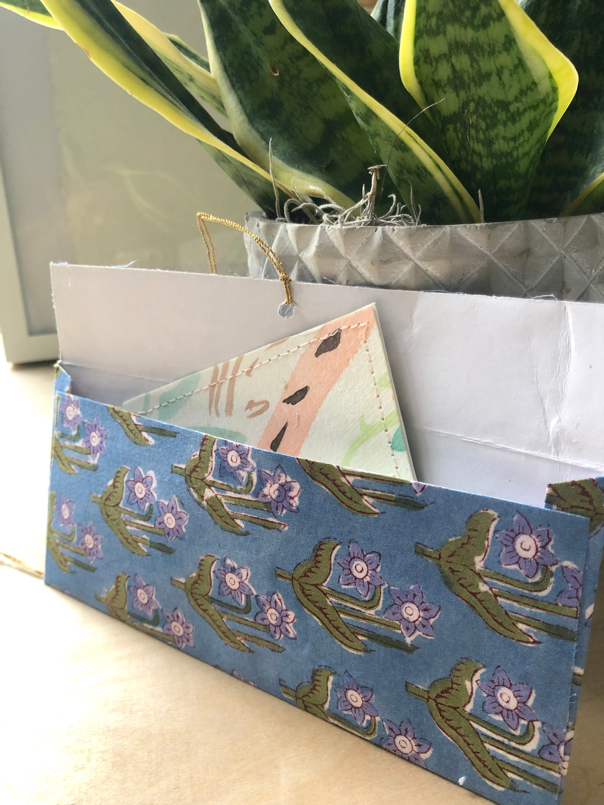 Envelope - Flower Motif